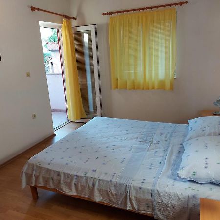 Apartmani Tatjana Okrug Gornji Bagian luar foto