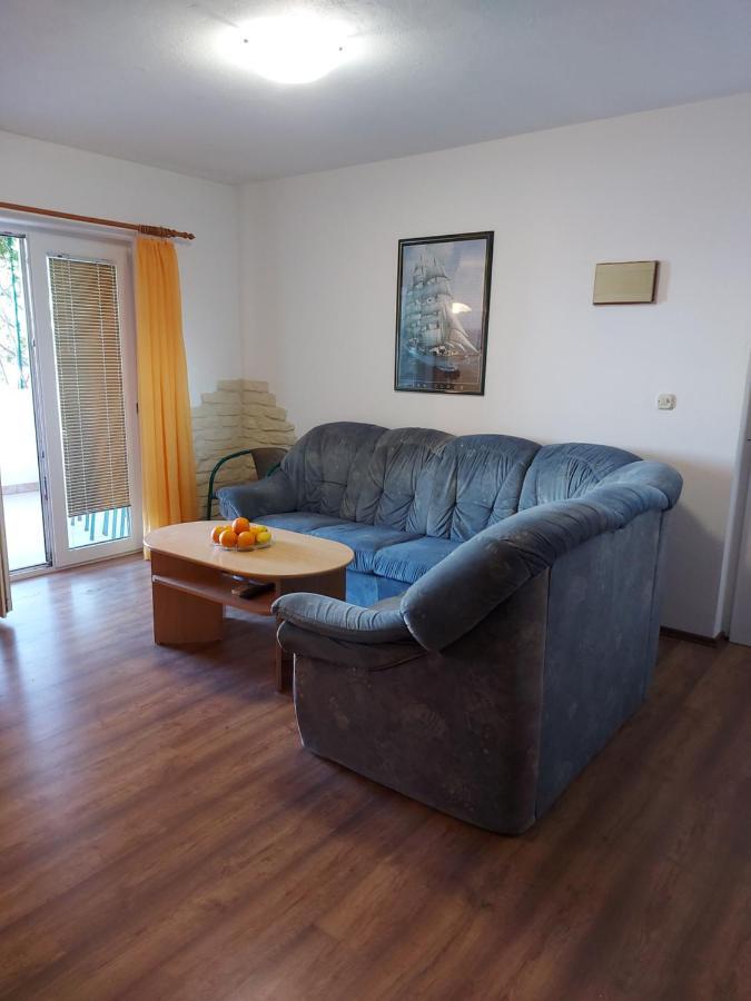 Apartmani Tatjana Okrug Gornji Bagian luar foto