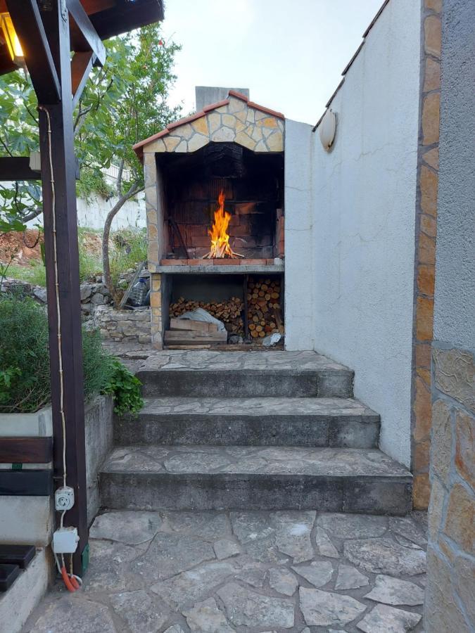 Apartmani Tatjana Okrug Gornji Bagian luar foto