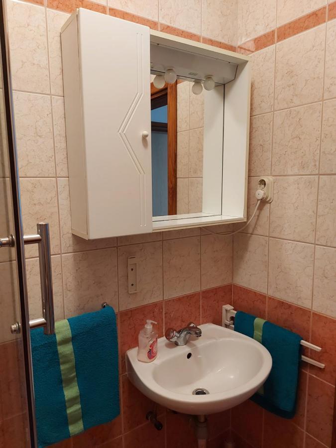 Apartmani Tatjana Okrug Gornji Bagian luar foto